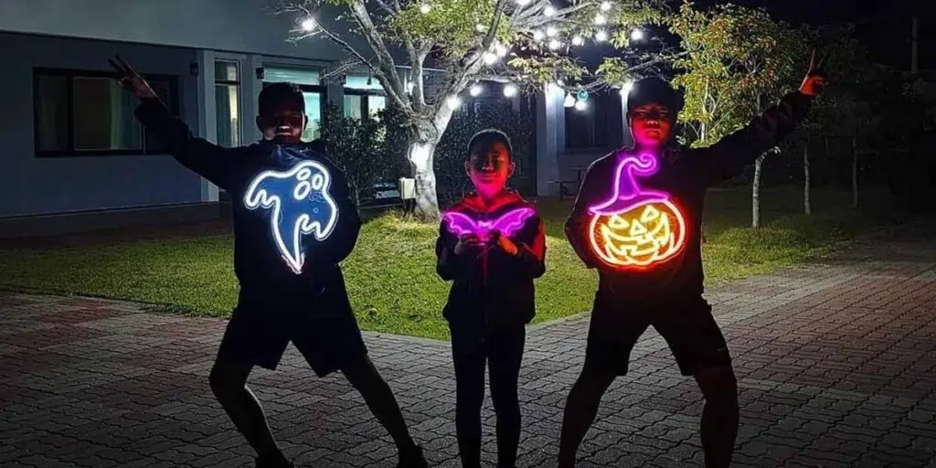 halloween neon signs