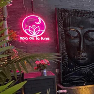 Pink-Neon-Signs-For-Indoor--Outdoor-Spaces