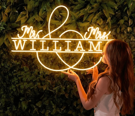 neon-sign-for-wedding